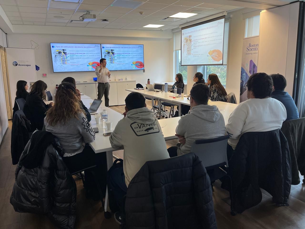 Jornadas de capacitación sobre estimulación fisiológica